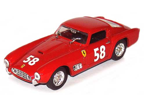 коллекционные модели автомобилей Ferrari в масштабе 1:43