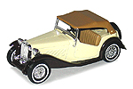 коллекционная модель автомобиля Bugatti в масштабе 1:43