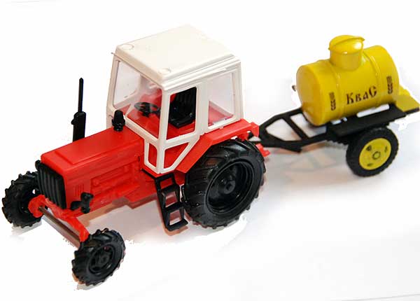 масштабные коллекционные модели тракторов Беларус, масштаб 1:43